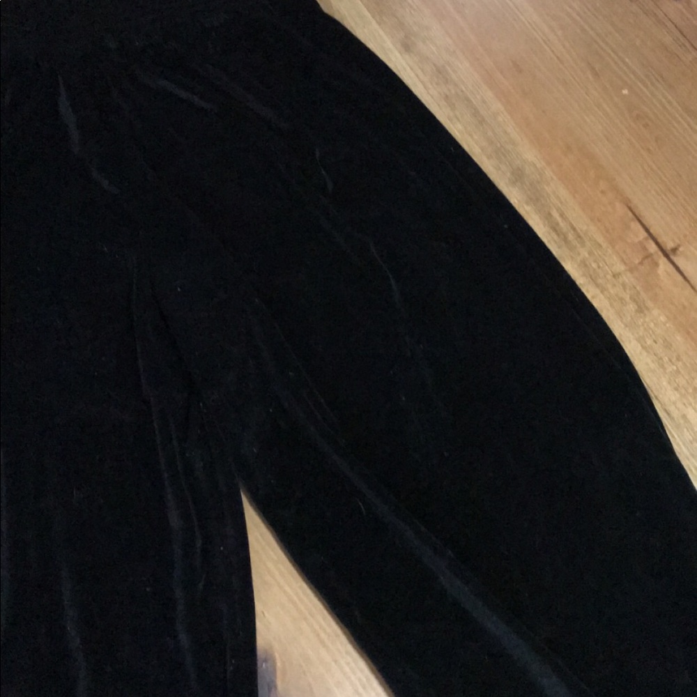 Altar’d State velvet Lounge pants - Picture 2 of 4